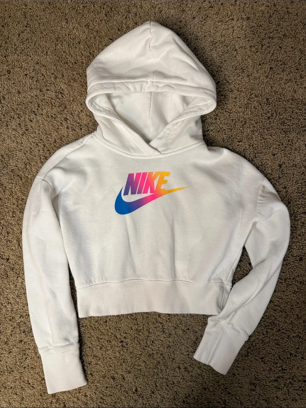 Nike White Cropped Hoodie with Gradient Logo